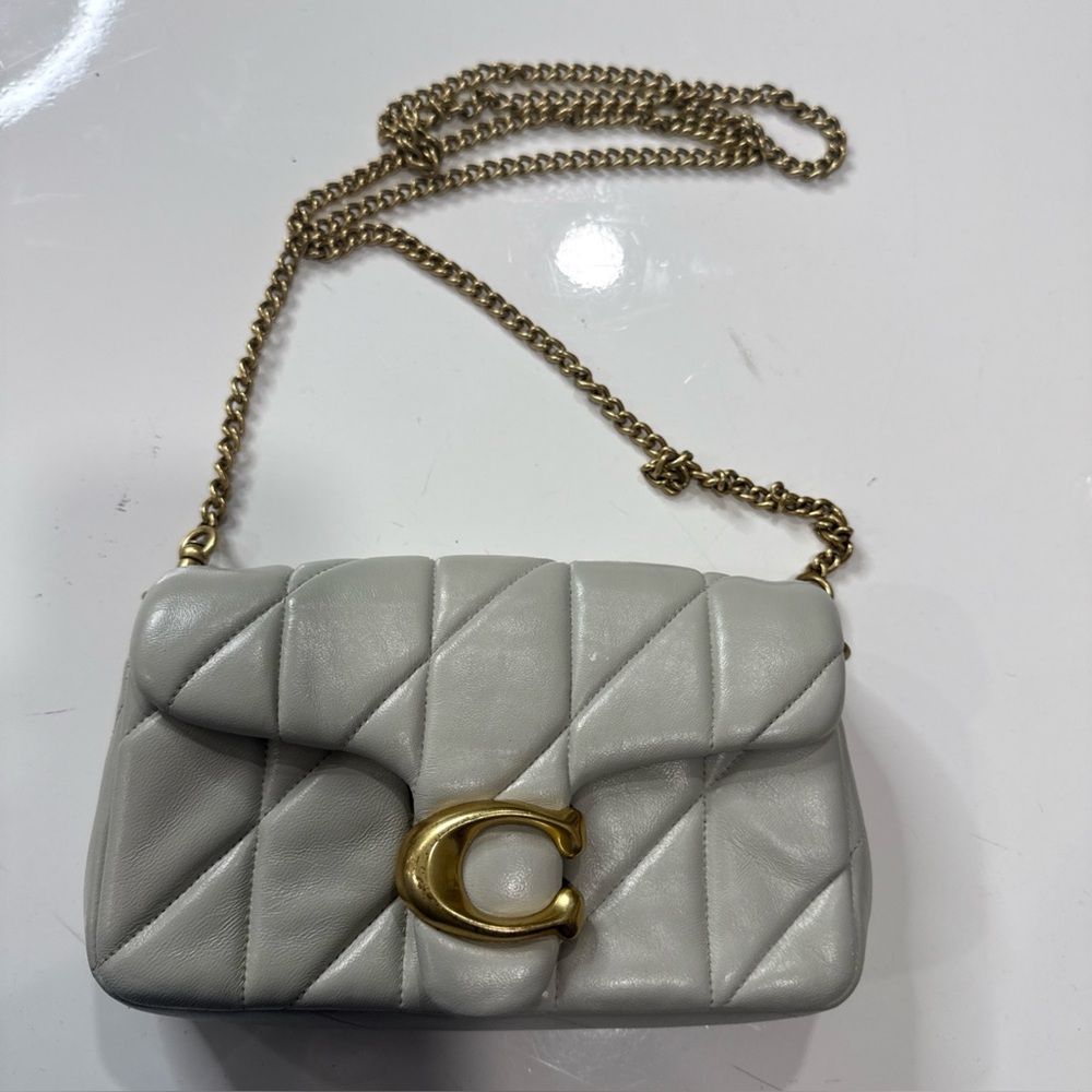 Coach Tabby B4/Blush Shoulder Bag 20 With Pillow Quilting A041125 - Picture 1 of 6